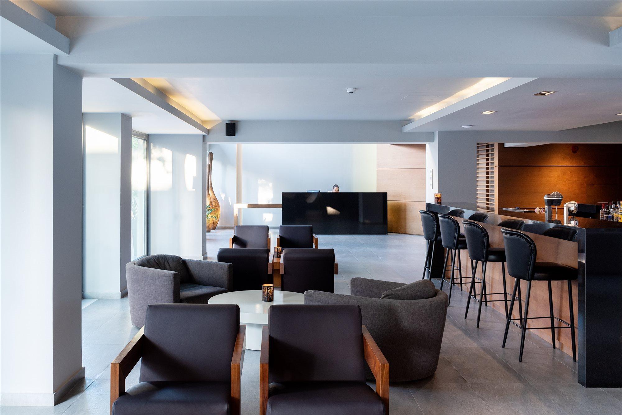 Oktober Downtown Boutique Hotel Rhodes City Екстер'єр фото